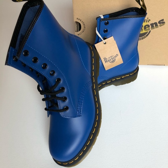 Dr. Martens - Picture 6 of 6